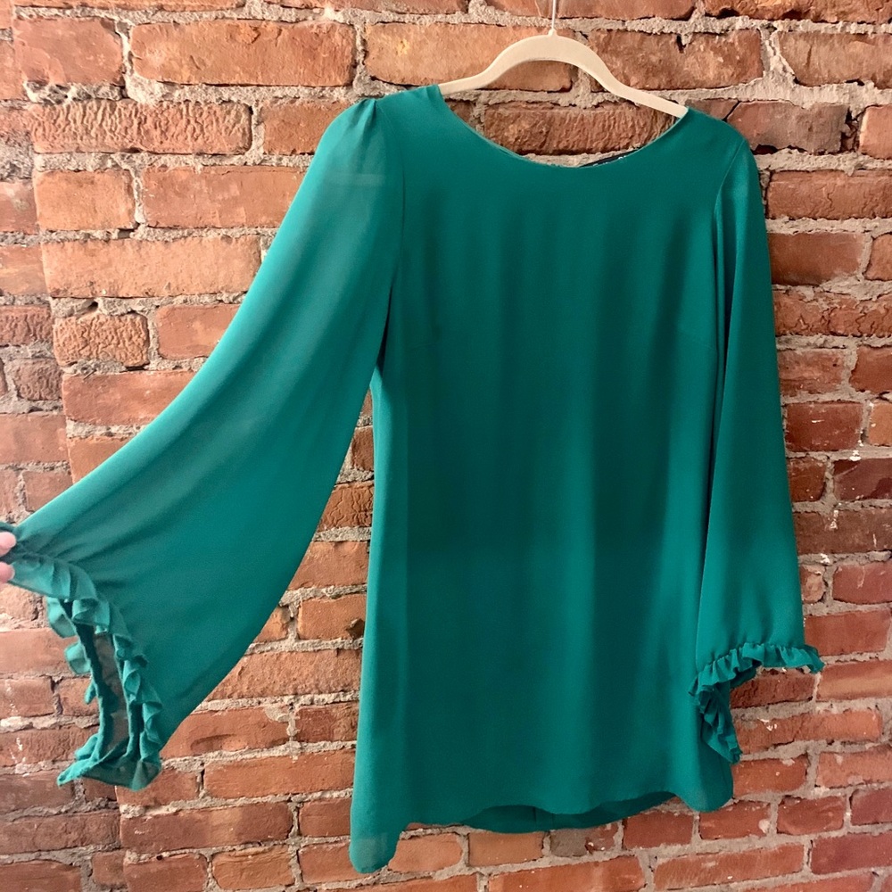 Green Mini Dress with Flared & Ruffles Sleeves